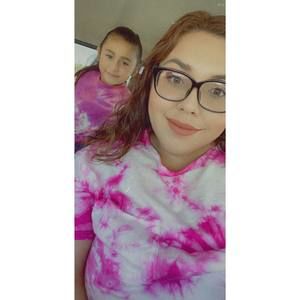 Meet your Posher, Perla